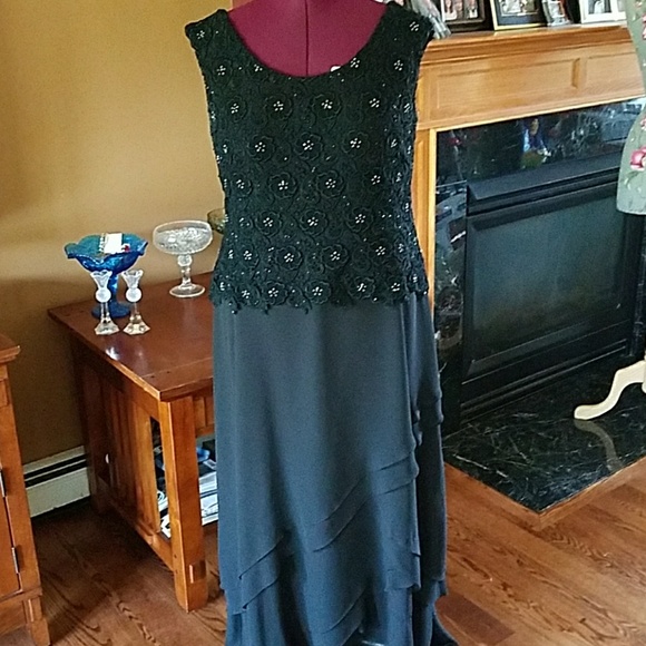 cameron blake plus size dresses